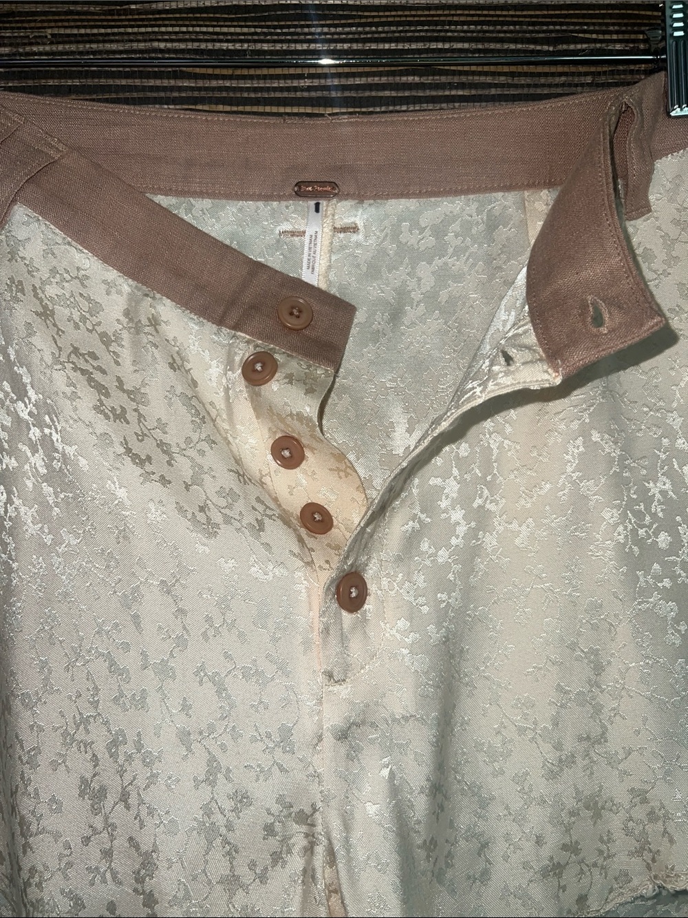 Free People Claudia Tap Shorts Sz 8 Cream - Picture 7 of 15
